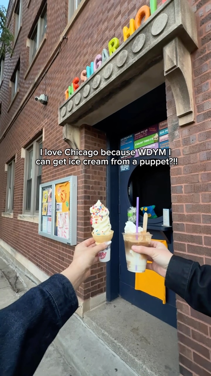 Chicago Bucket List, Color Club