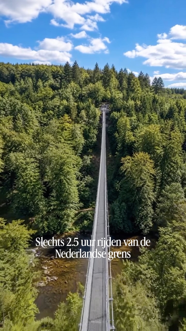 tevoetonline, Passerelle himalayenne de Sainte-Cécile
