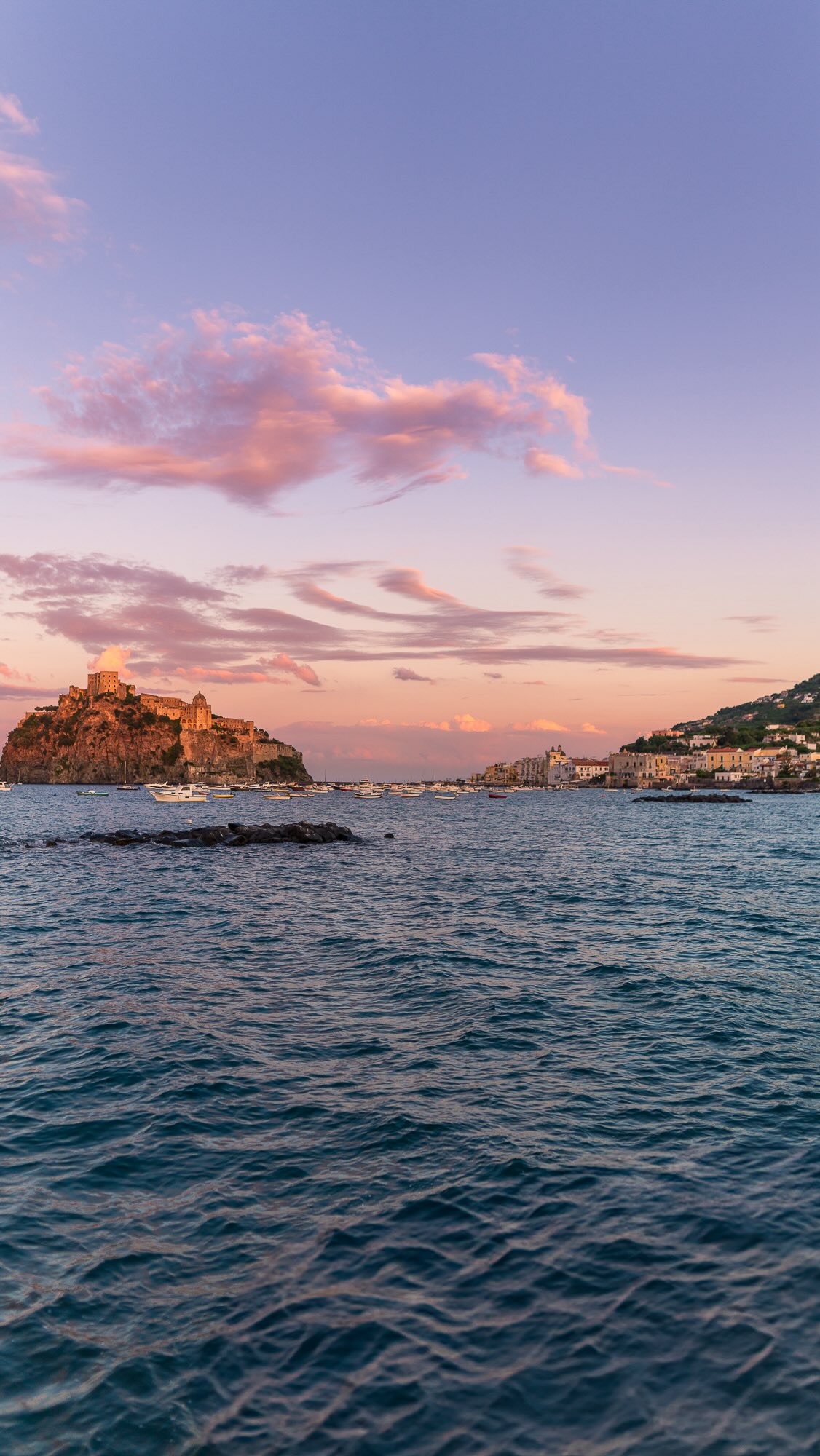 Sara | Travel Creator & Visual Storyteller, Ischia