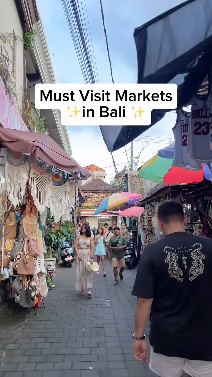 Villa Finder | Luxury Villa Rental, Ubud Art Market