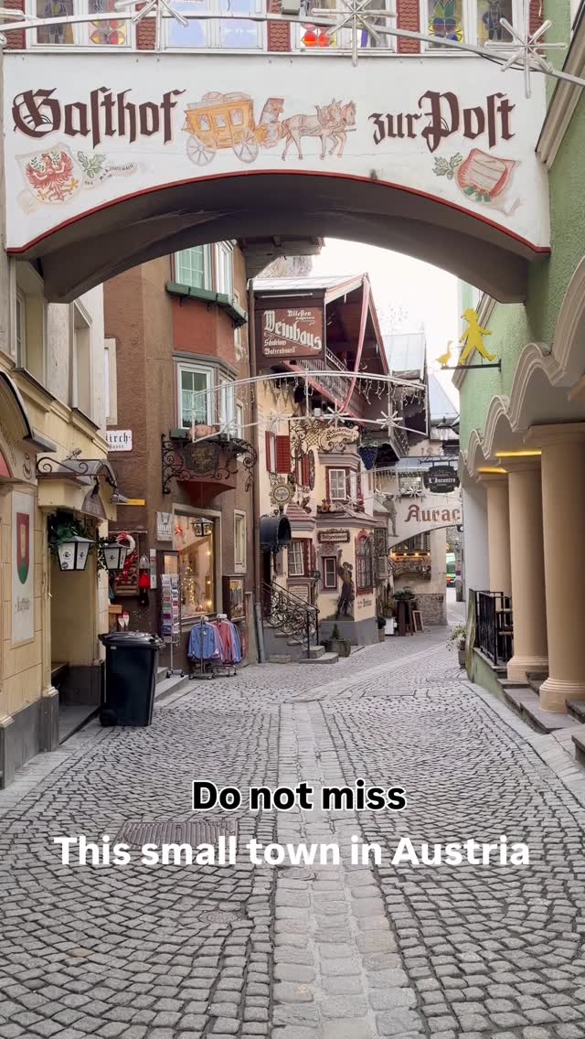 Riddhi | Travel Blogger, Römerhofgasse