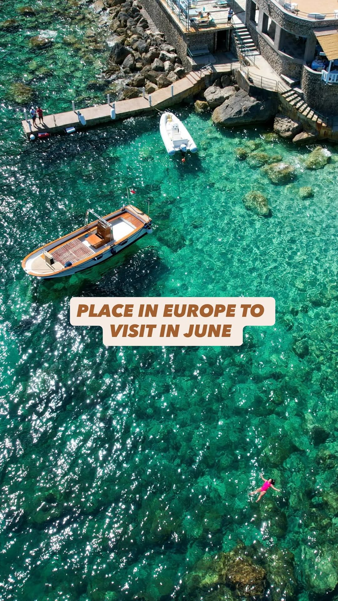 Sari| Bucketlist Adventure Travel, Iceland