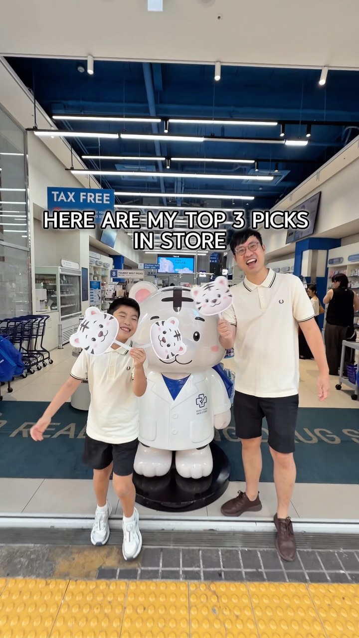 Jason Ng👨‍👦📸 Daddy & Son Adventures, Myeongdong Street