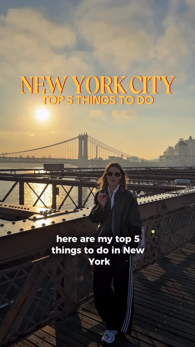 Maisie Walker | Travel Content Creator, Brooklyn Bridge