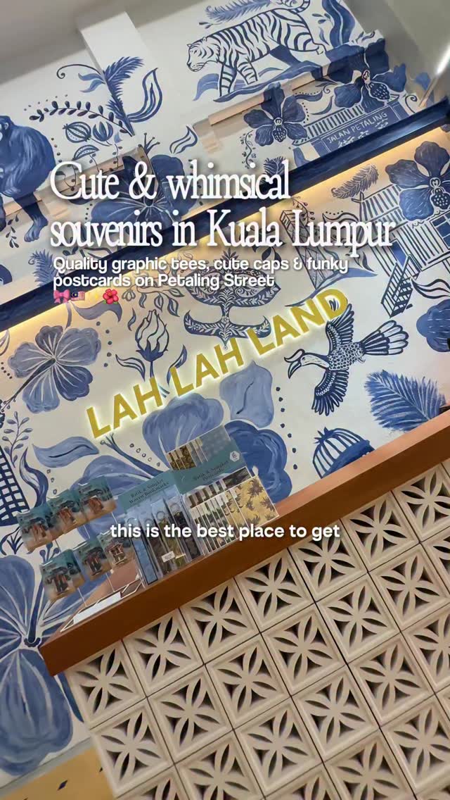 Viv Tan Wei Wen ☼ | Travel Content Creator, Petaling Street Market
