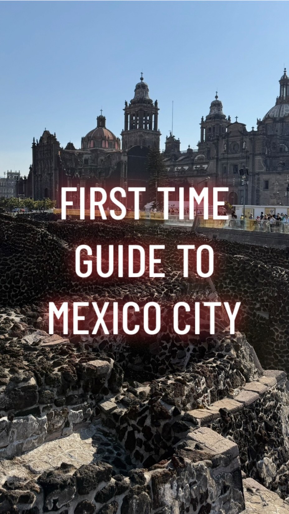 Megan 🍓 Solo Female Travel | Digital Nomad, Zócalo