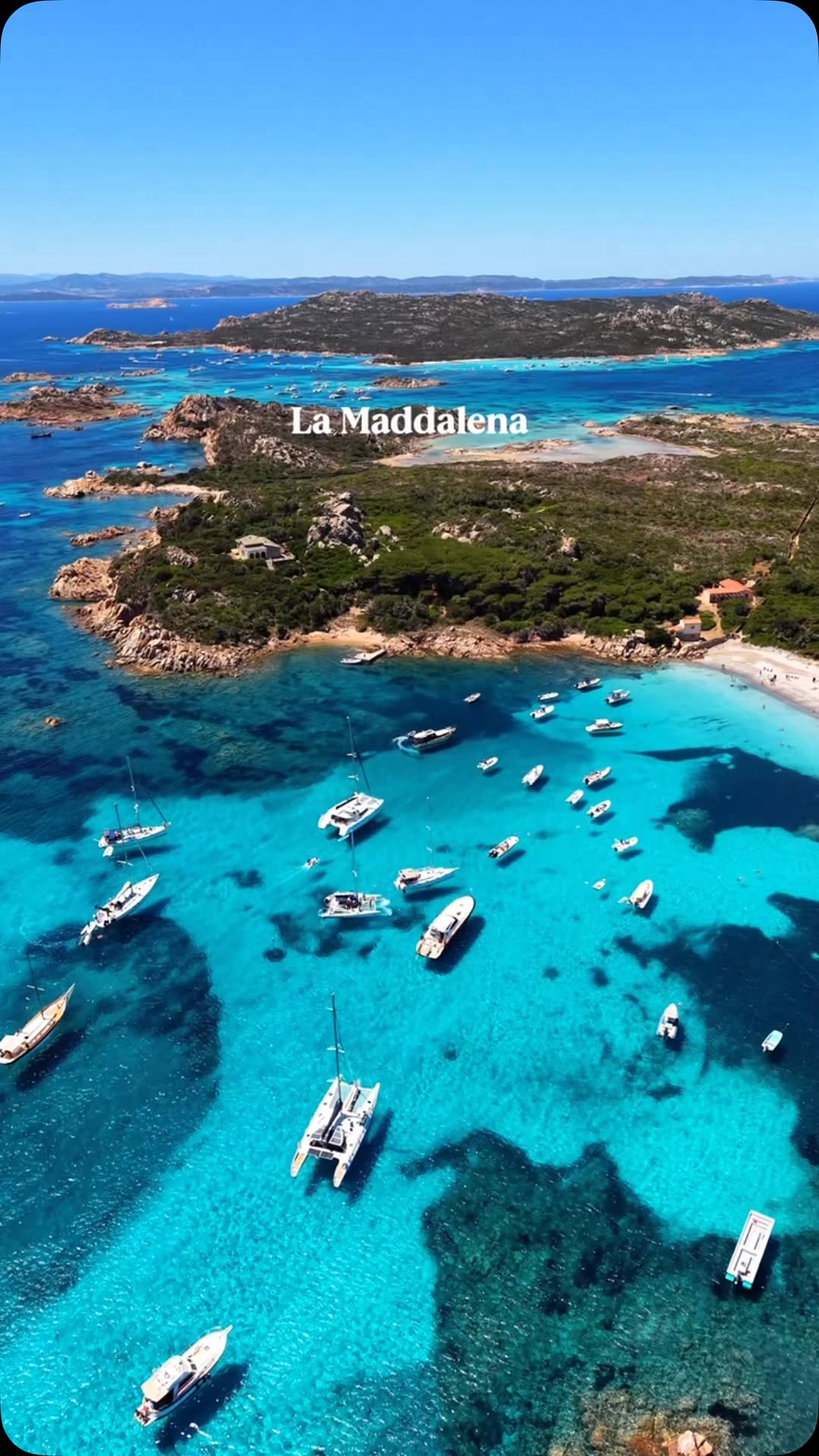 MELANIE | TRAVEL CREATOR, La Pelosa
