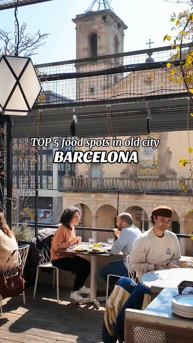 Barri Barcelona, Corgi Cafè | Sagrada Familia