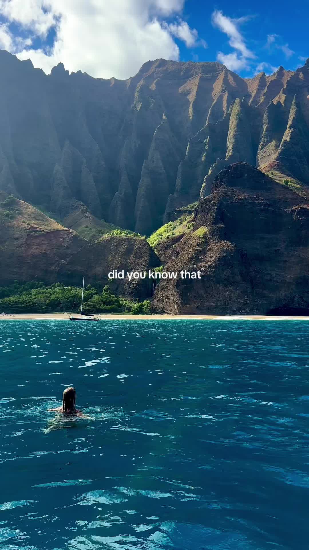 Maddie | Travel Content, Waimea Canyon State Park