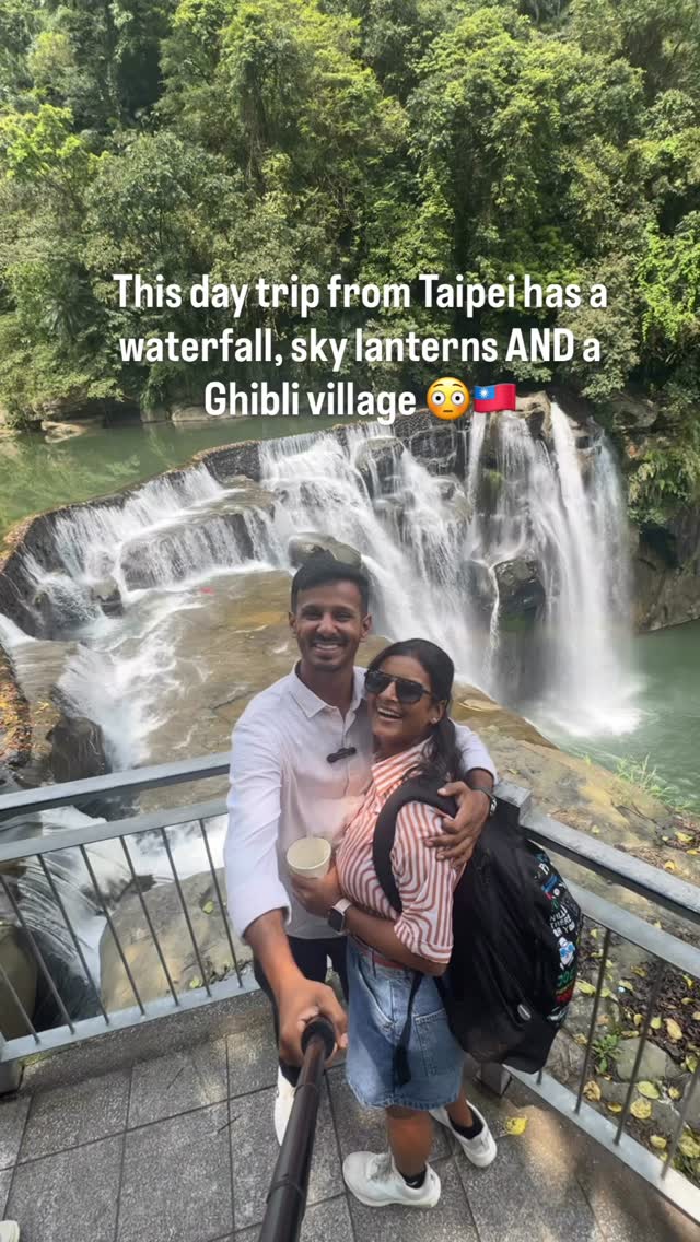 Travel Couple | Sumit & Vishakha, Jiufen Old Street