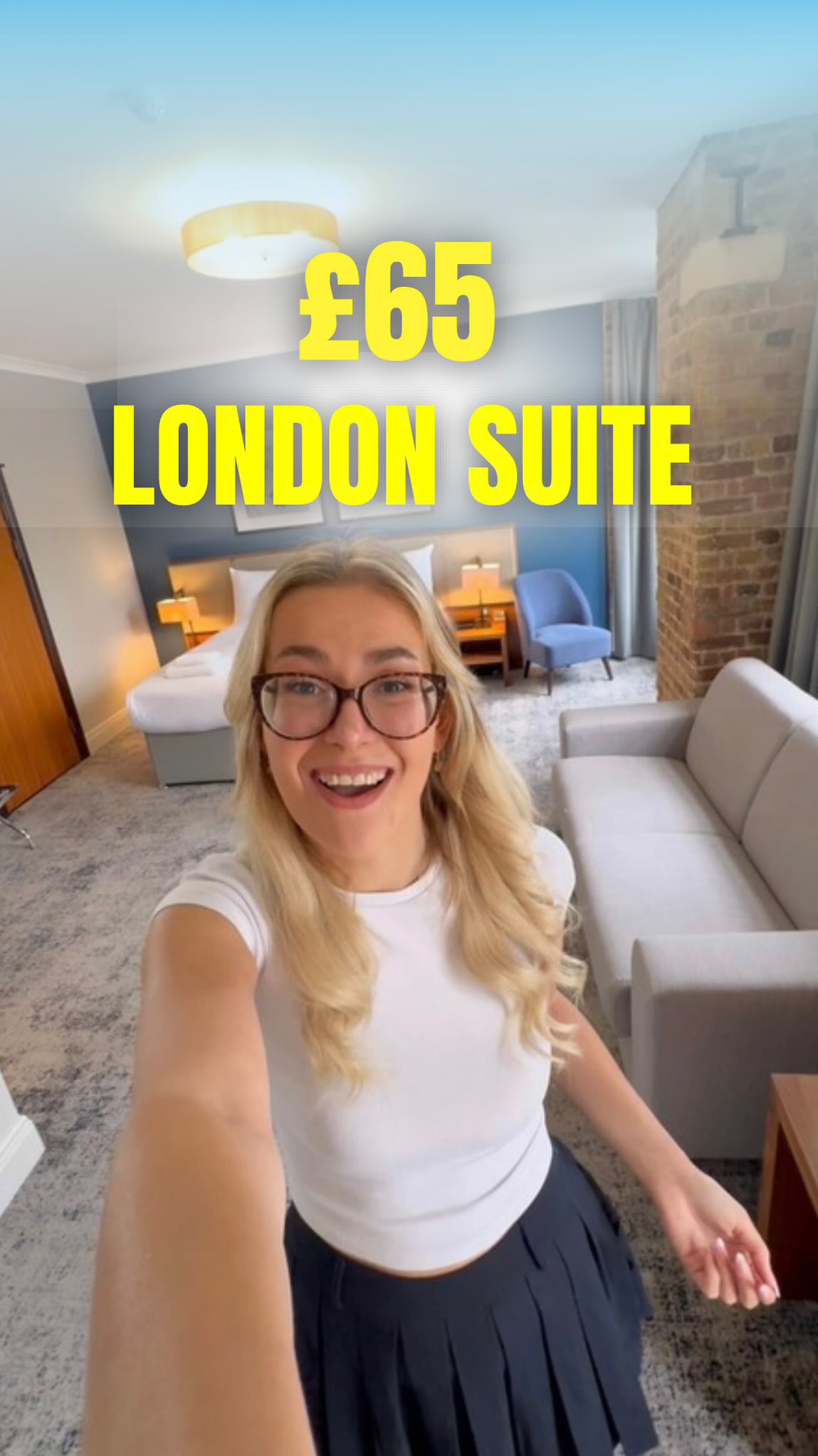 The Sun Travel, Canary Wharf