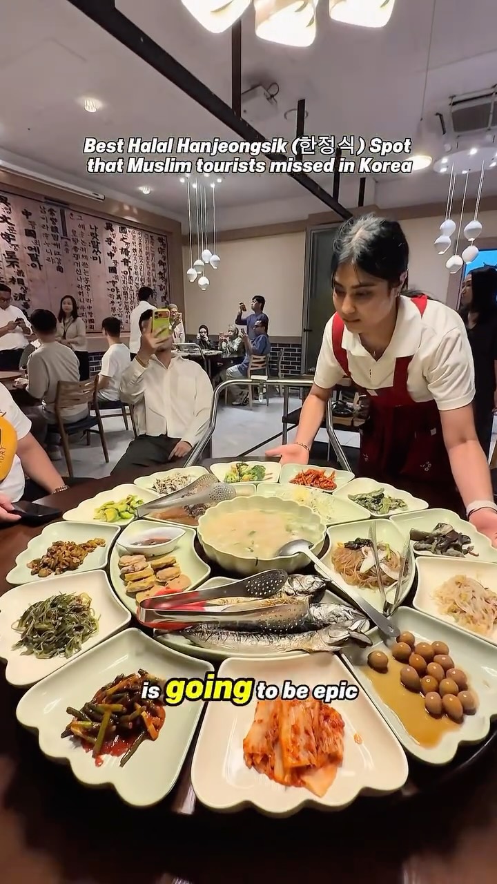 MIA MIFTAH, Kampungku Restaurant