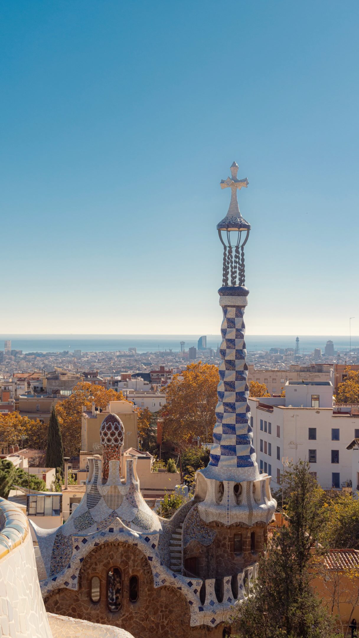 Barcelona Travel Advisor | by Elisa, Park Guell - main entrance for tours
