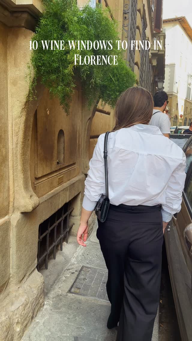 Elena Asiminei | Travel Creator, La Buchetta Food & Wine Restaurant