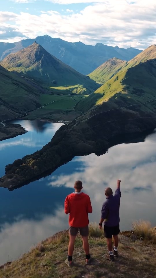 Daniel & Dinah | Adventure Travel, Moke Lake