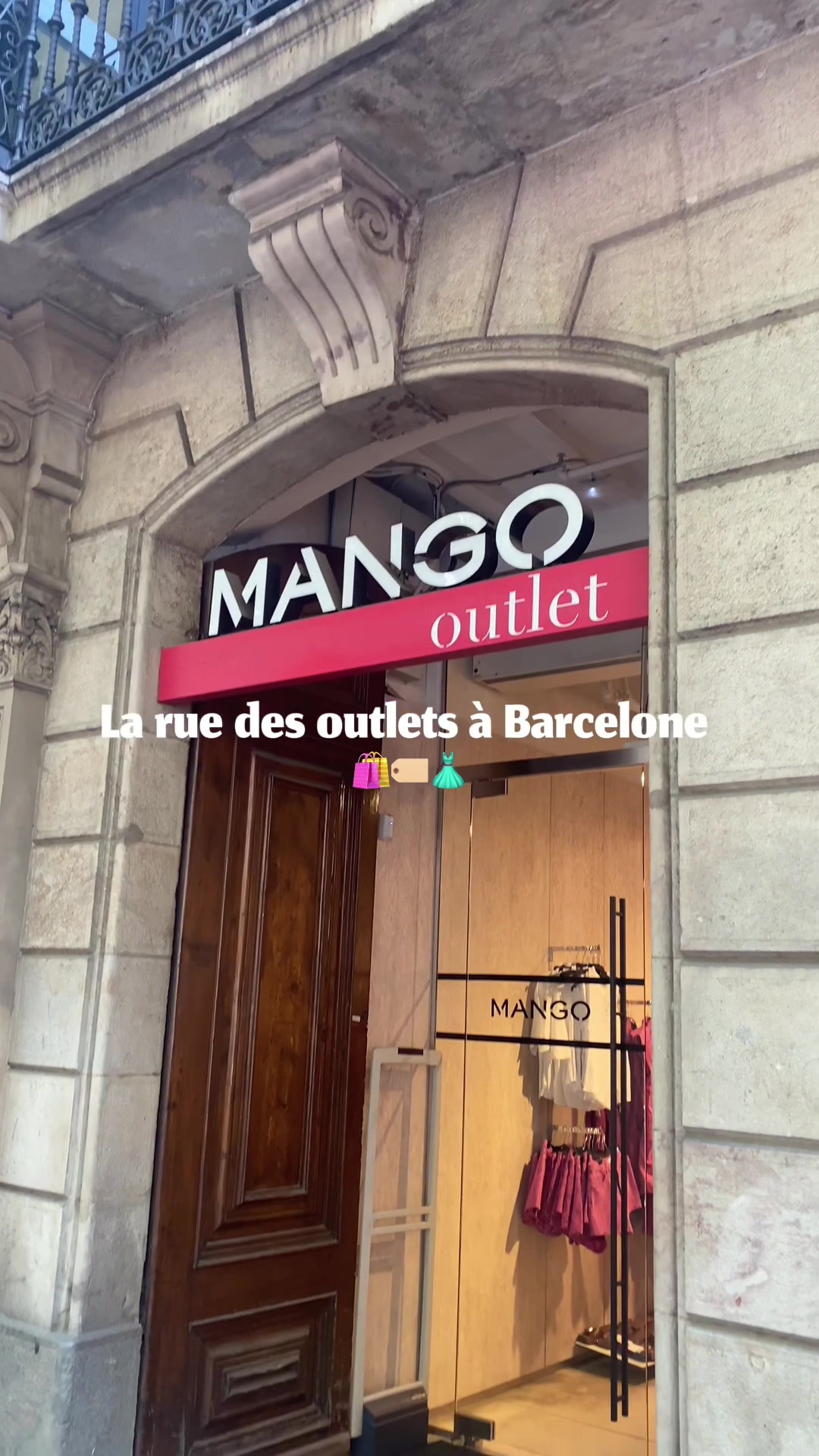 Locasistas, MANGO Outlet