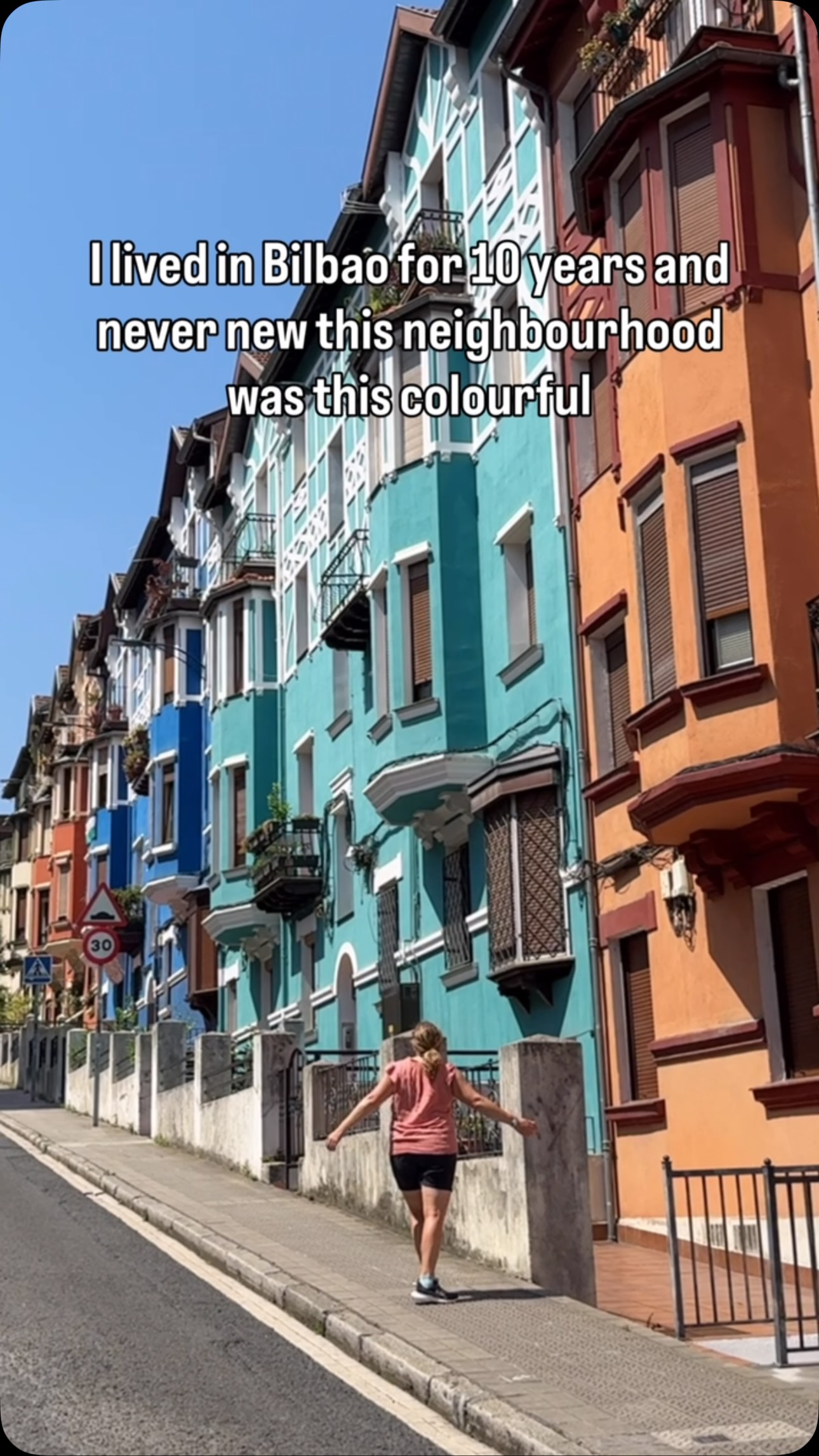 Bea Adventurous Tours - Epic Journeys - Small Groups, Guggenheim Museum Bilbao