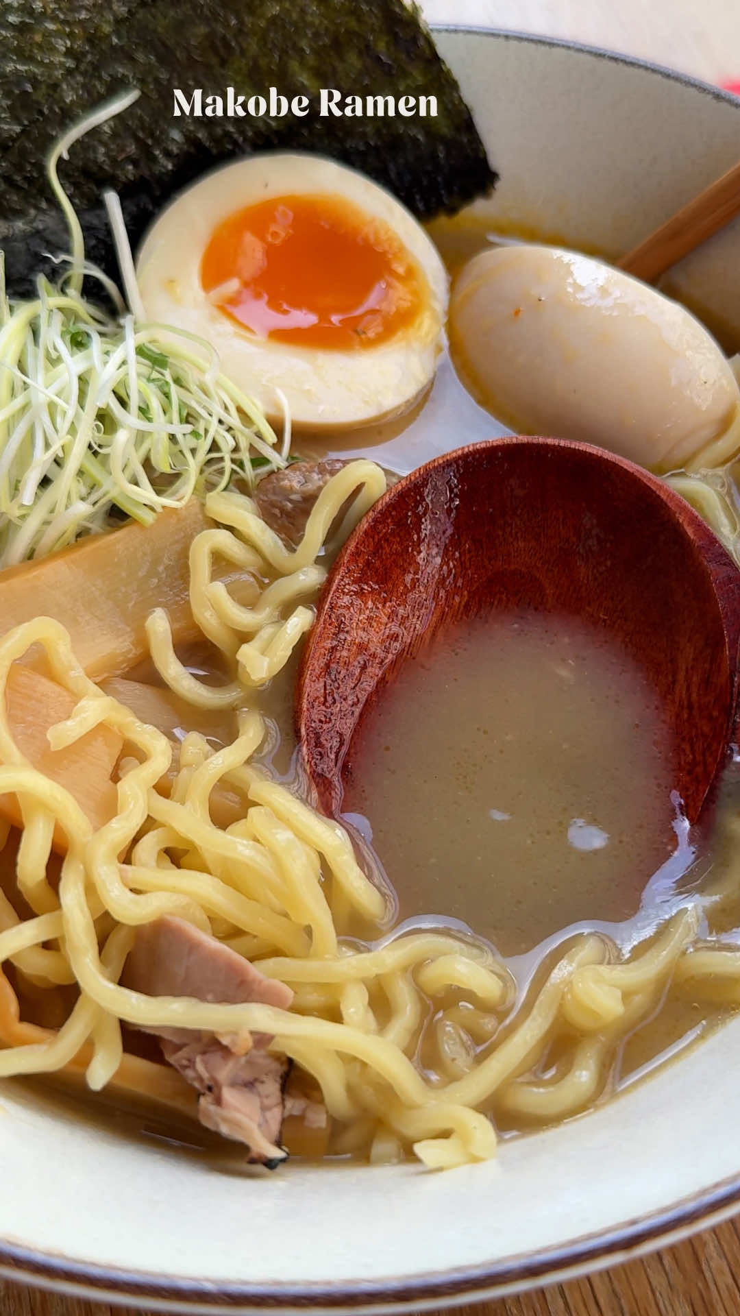 Le Voyageur Gourmand, Makobé Ramen paris マコベラーメン パリ