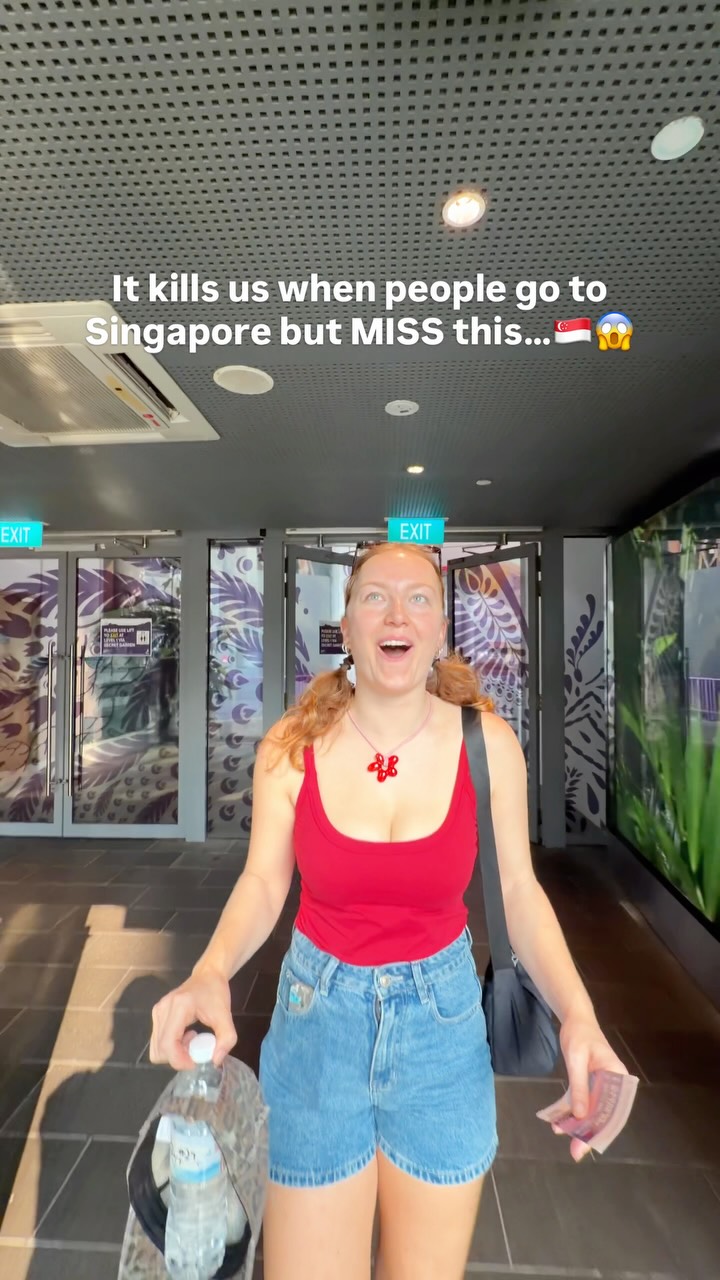 Britt & Mitch ✈ Australian Travel Creators, Gardens by the Bay