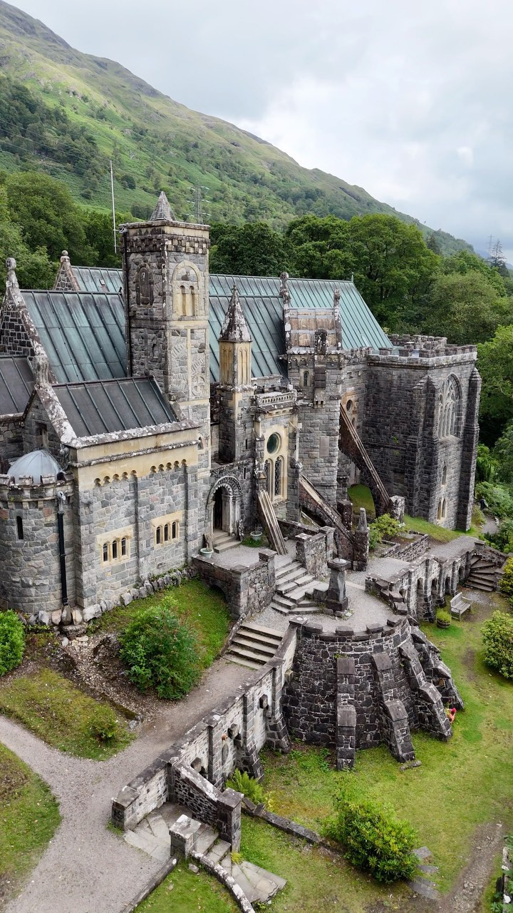Castles of Scotland, St Conan’s Kirk