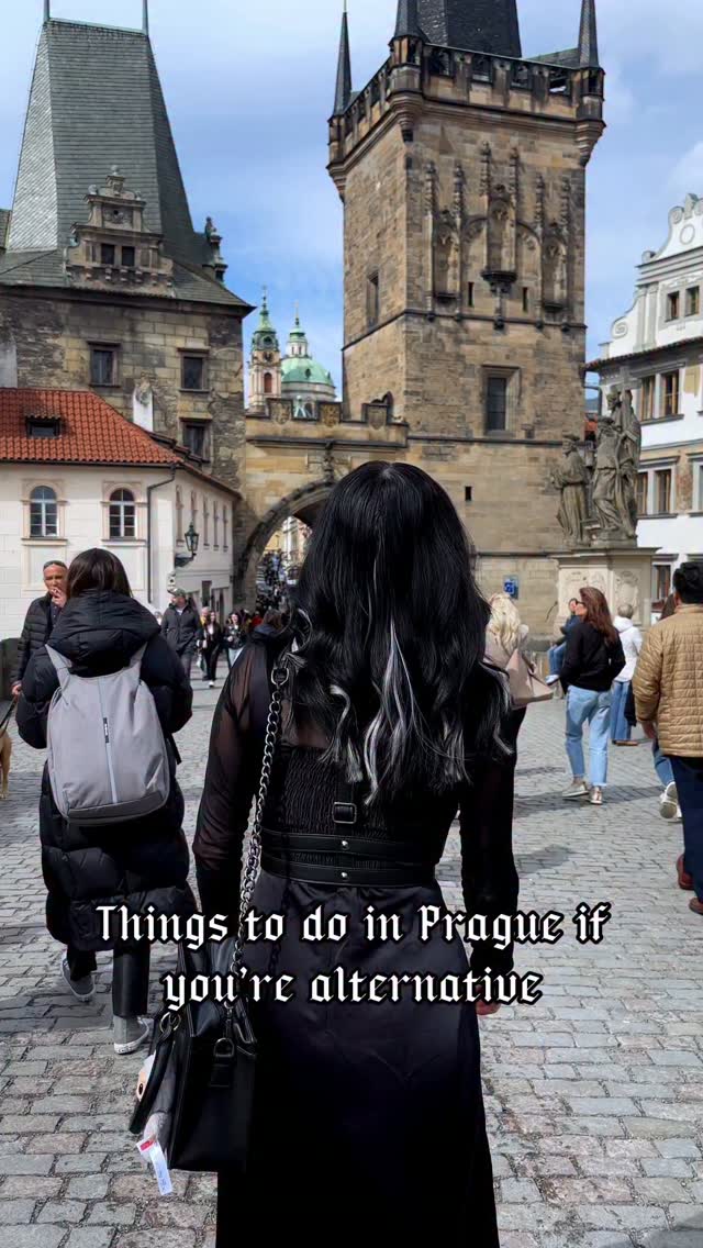 Catarina Jane 🕷️, Charles Bridge