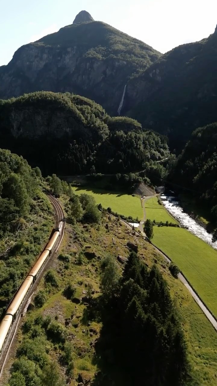 James McHardy-Rose, Flåm