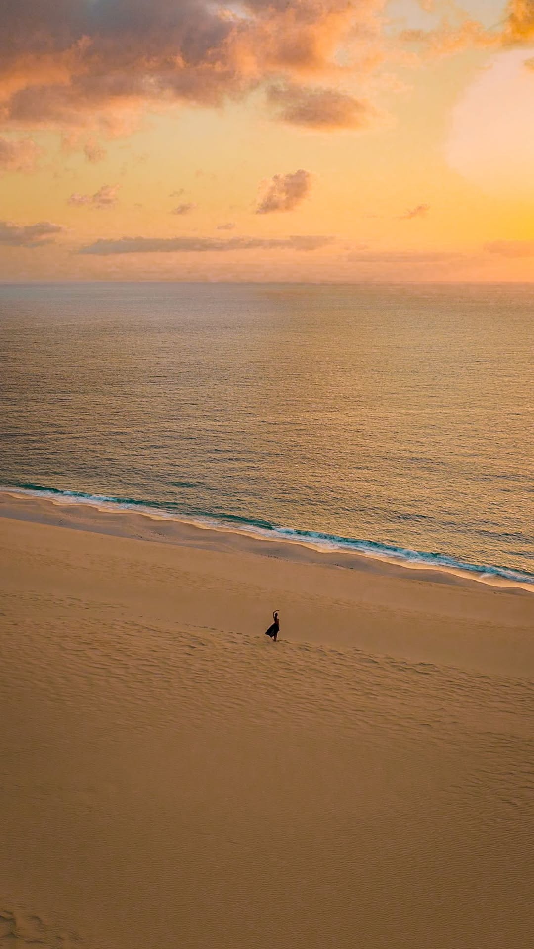 Nathalie Aron 🌍 Adventure & Luxury Travel Creator, Anantara Bazaruto Island Resort