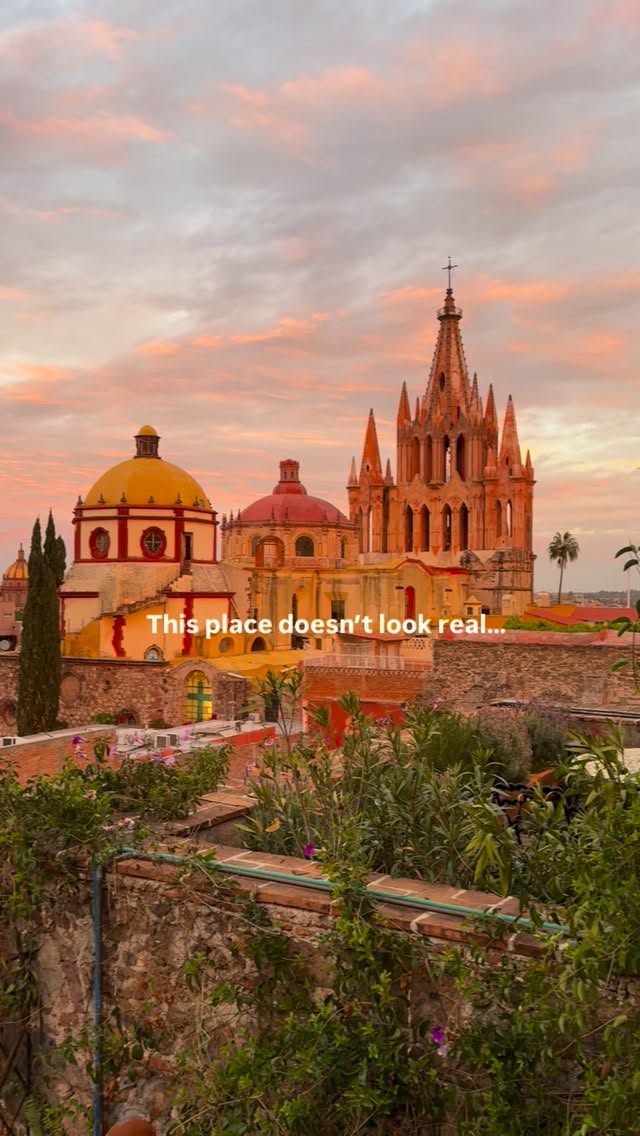 Kate Rowley • Adventure Travel •, Parroquia de San Miguel Arcángel