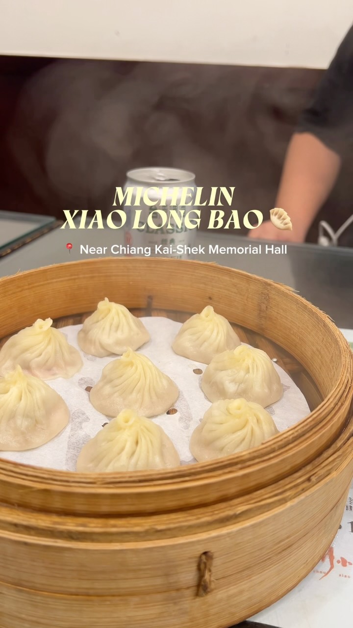 Rose | Adult-ish Diaries, Chiang Kai-shek Memorial Hall