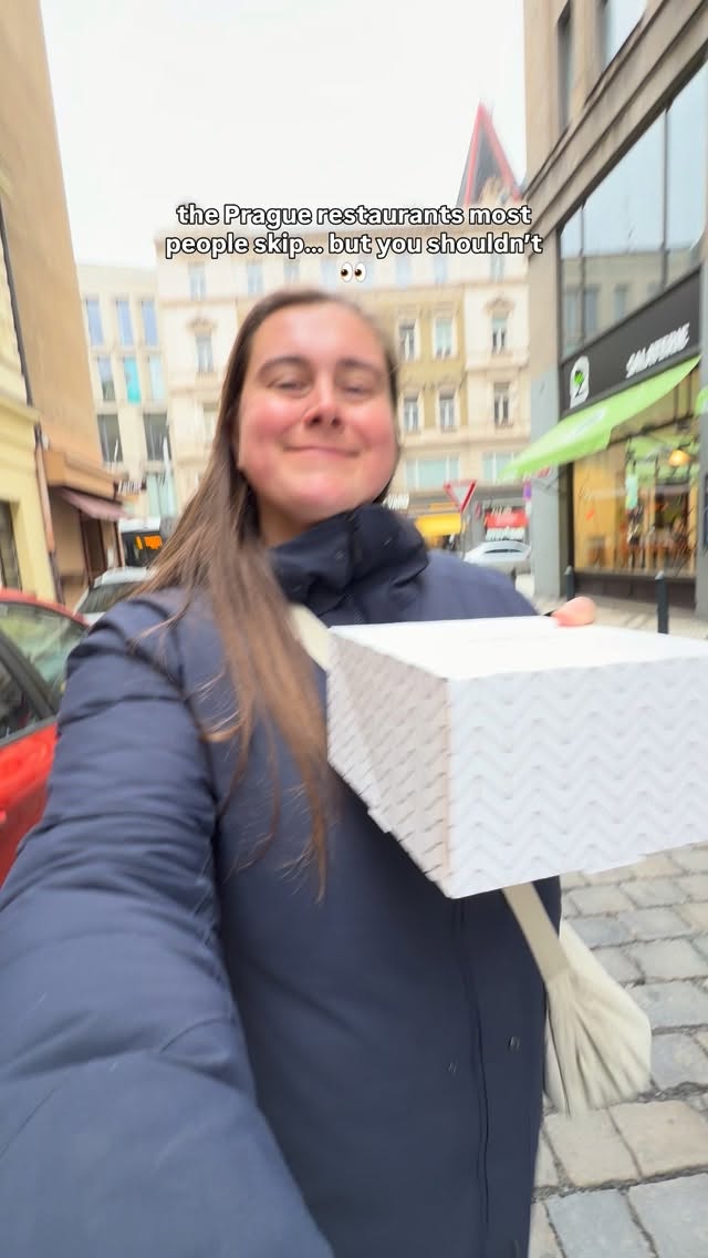Samantha ✈︎  Travel & Food Content Creator in Prague, PHO 100