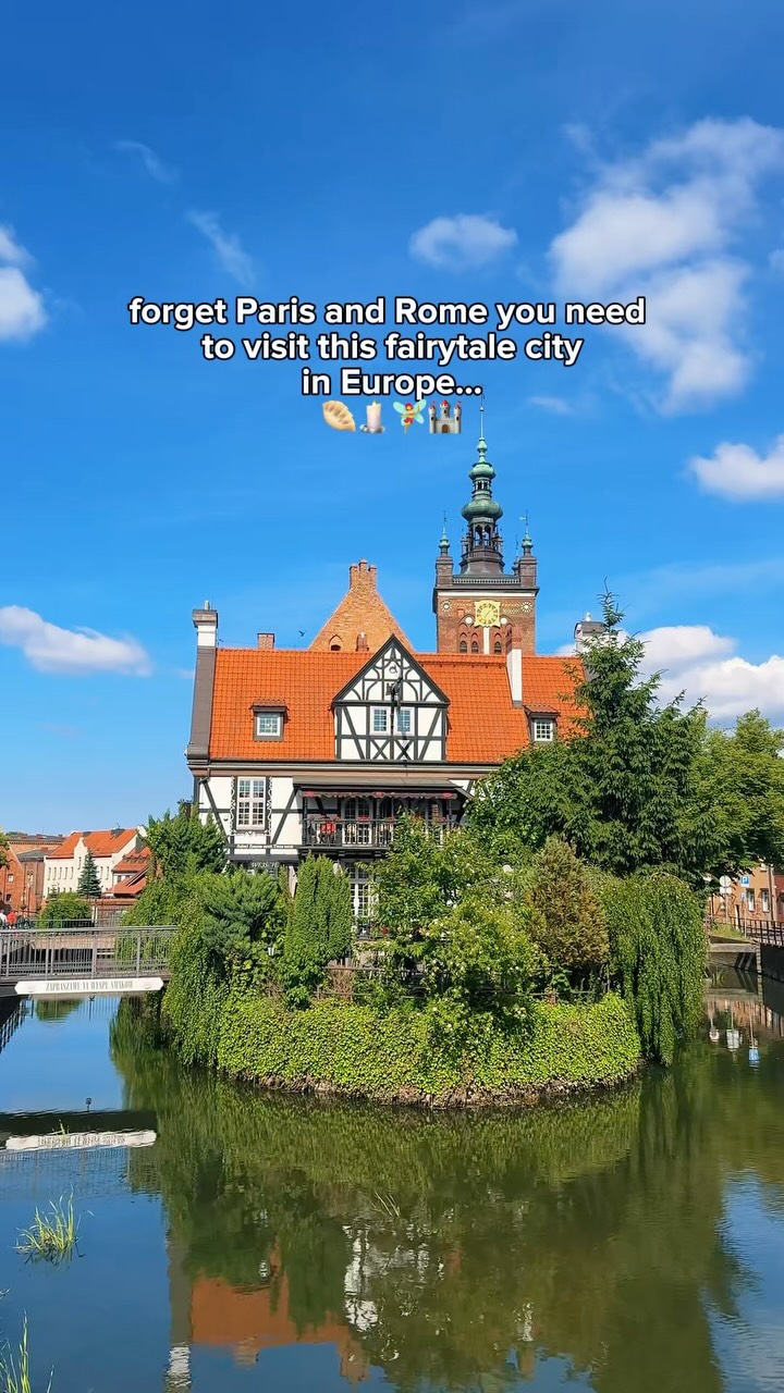 Ritika • Luxury Travel & Lifestyle • Toronto, Basilica of St. Mary of the Assumption of the Blessed Virgin Mary in Gdańsk