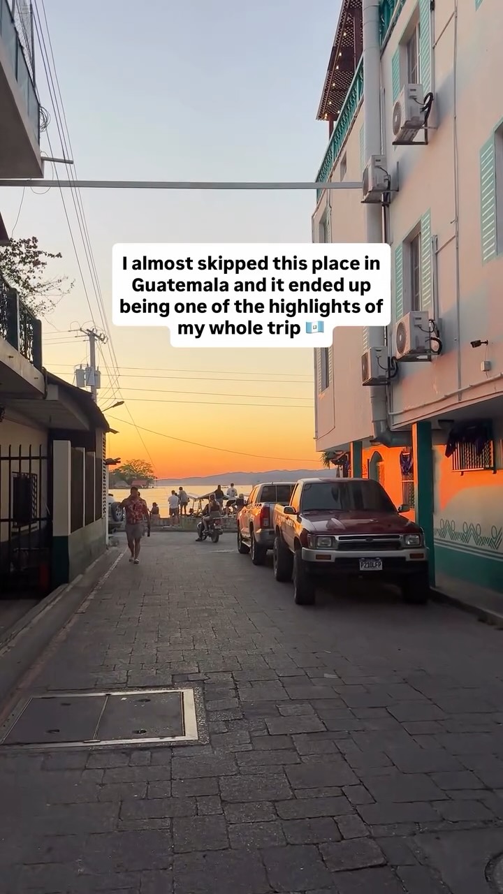 Charley | Travel Content Creator, Flores
