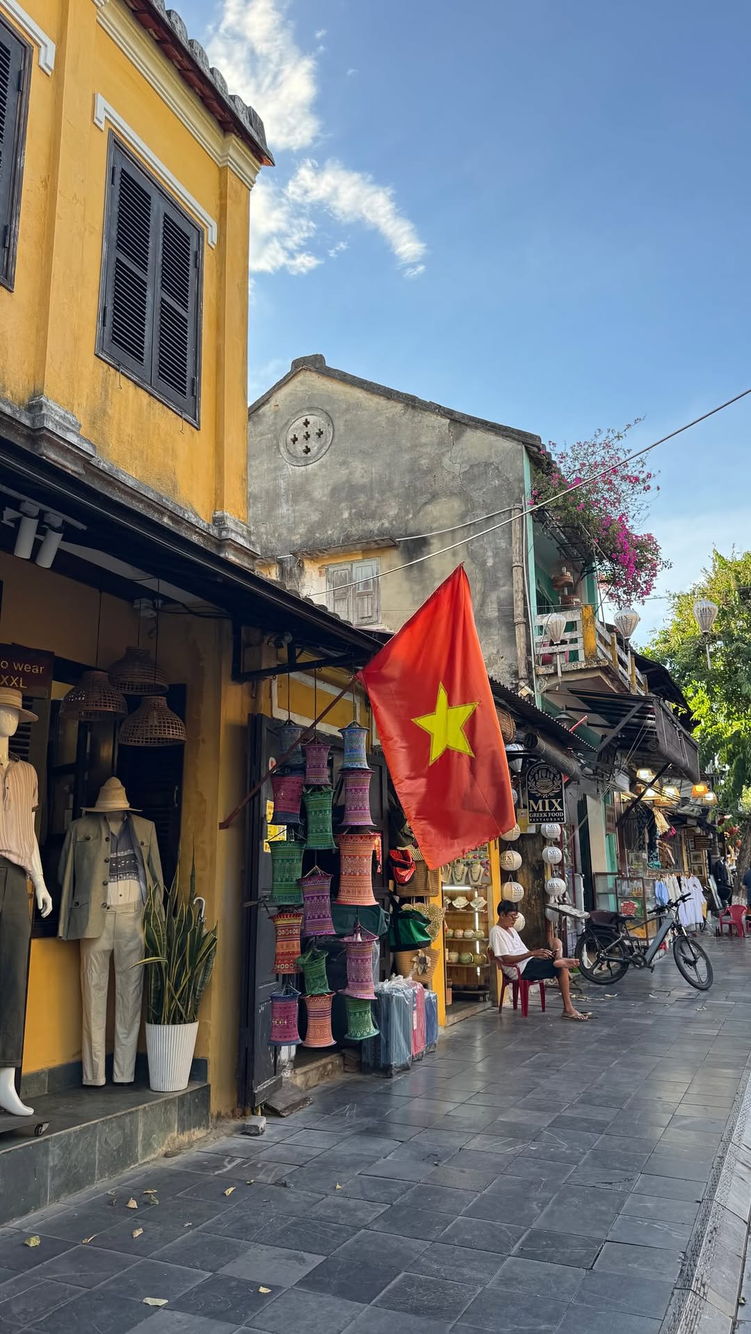 cass, Chùa Cầu