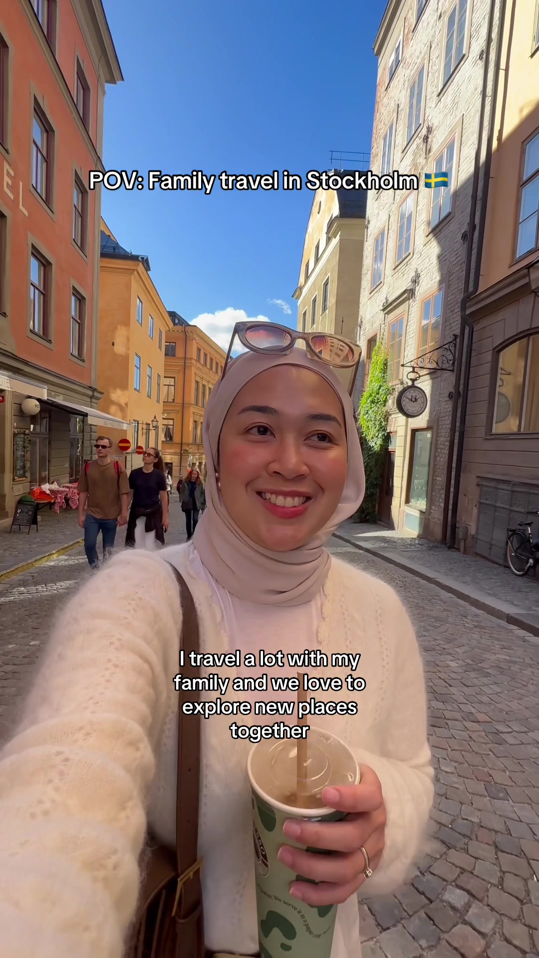Sharifah in London, Gamla stan