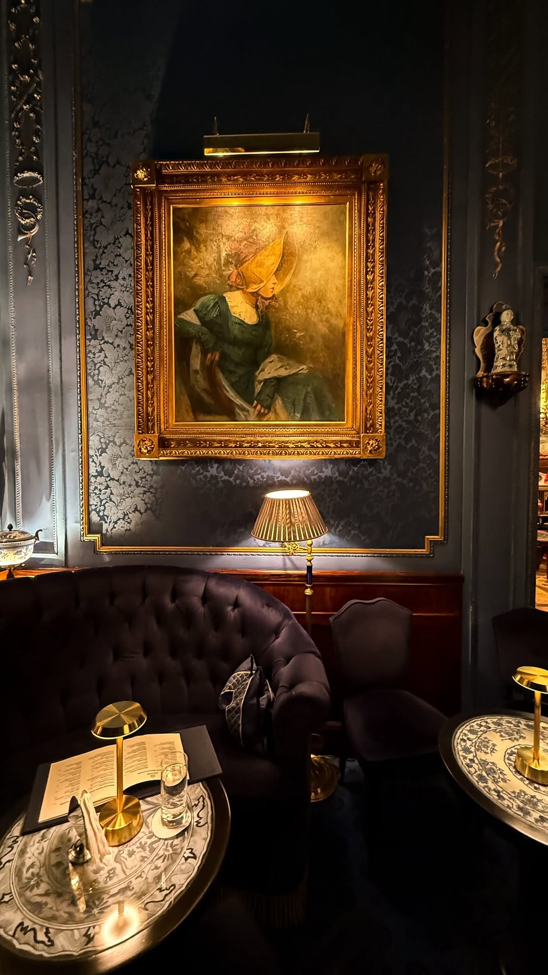 Vienna Guide • Luxury Travel & Foodguide by Nataliya Okunska, Hotel Sacher Vienna