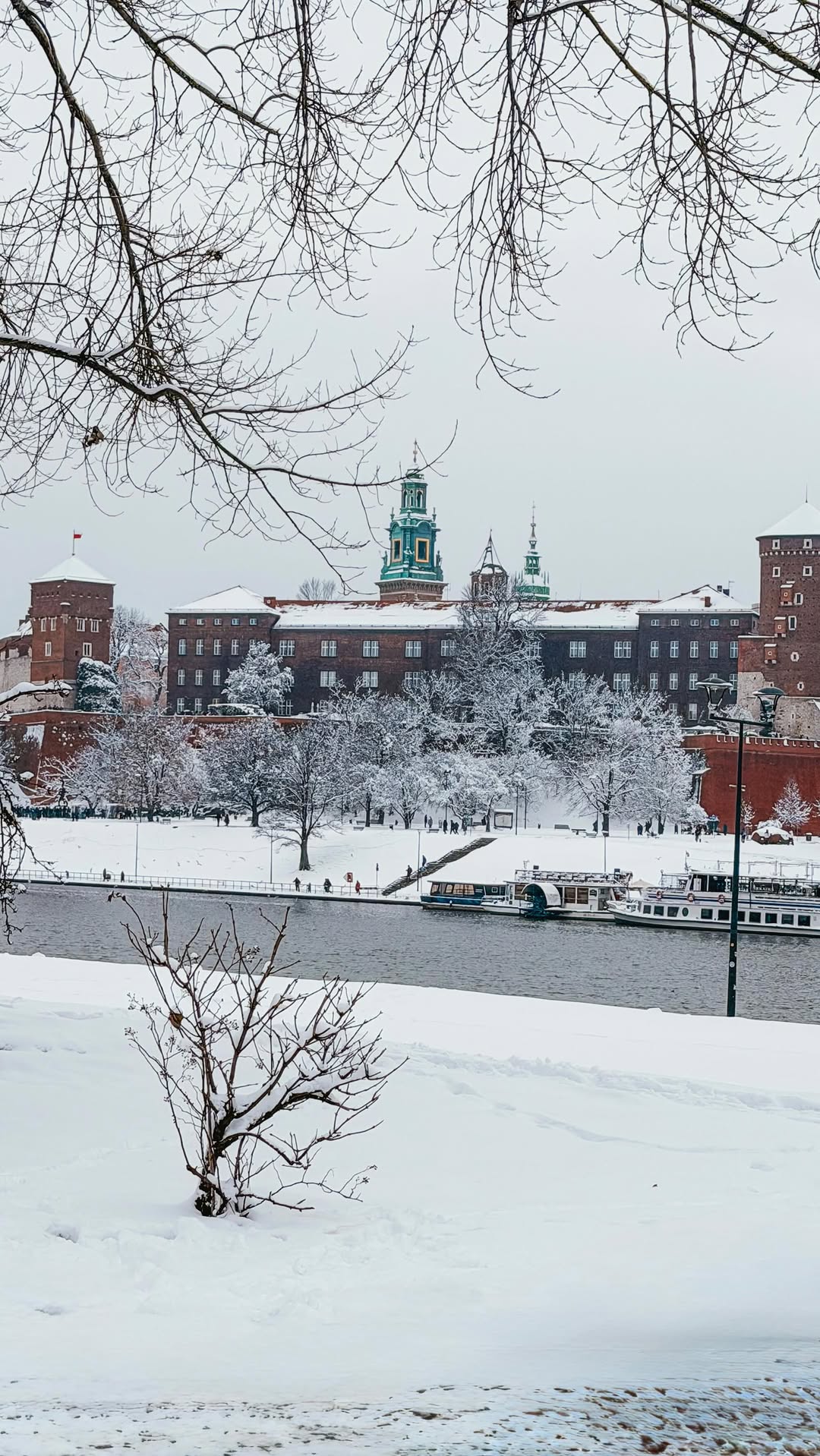 CITY GUIDE TO KRAKOW, POLAND by Margo, Wawel Royal Castle