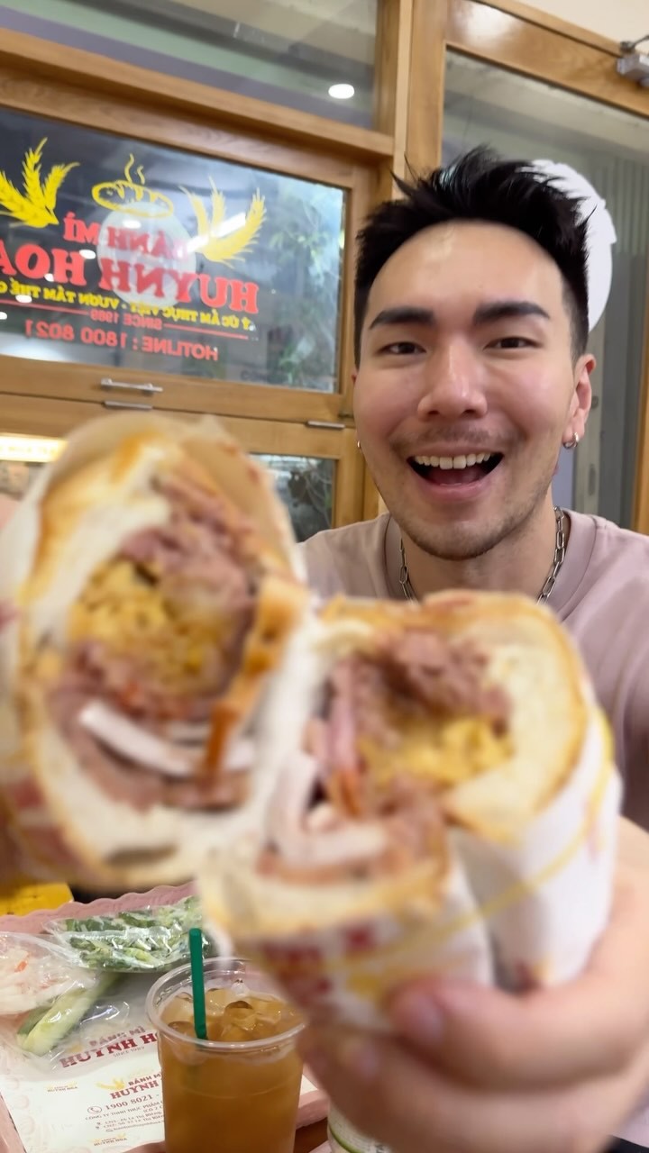 Hugo Liu 劉雨果, Pizza 4P's Ben Thanh