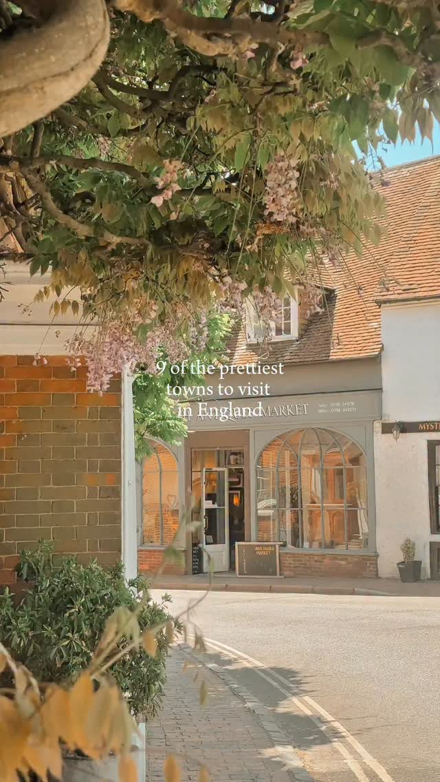 Rosie | UK travel content creator, Bradford-on-Avon
