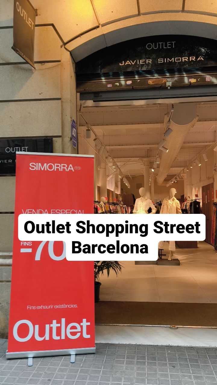 Barcelona with a local, MANGO Outlet