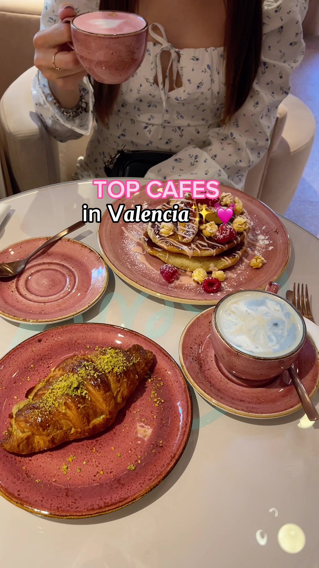 zhanessss, Beverly Café - Valencia