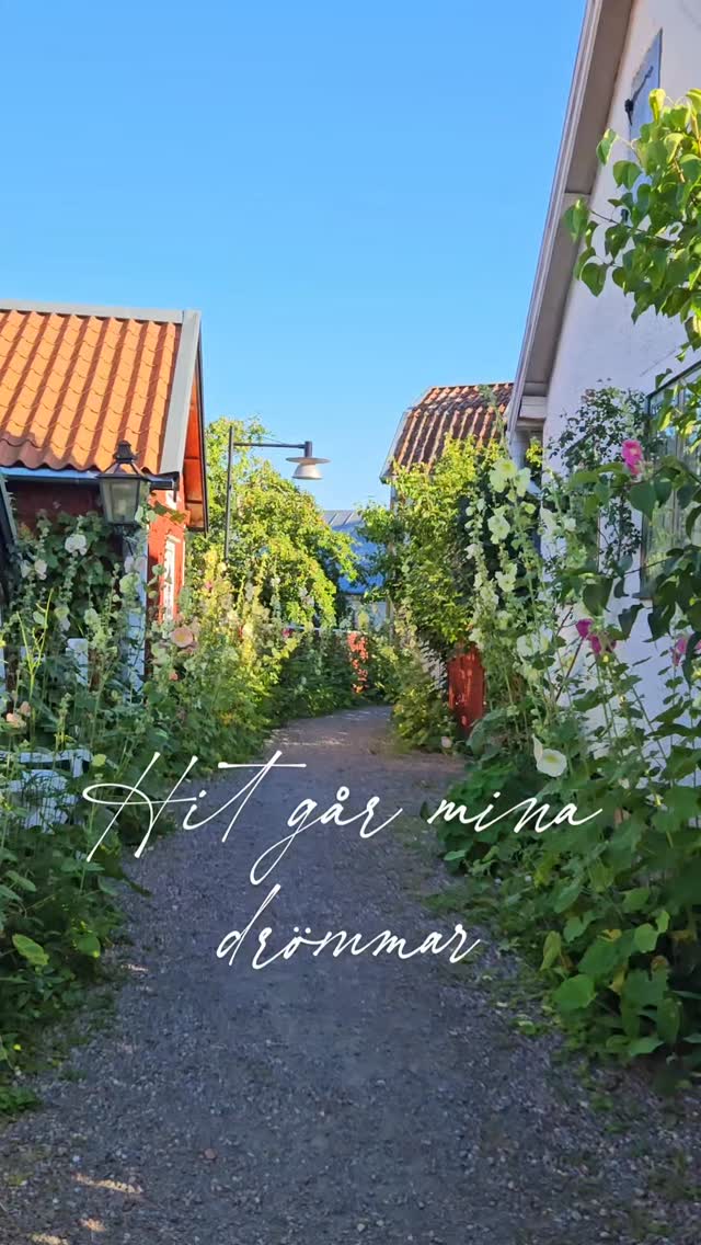 𝙏𝘼 𝘿𝙄𝙂 𝙐𝙏 - utflykter och äventyr, Örtagården i Söderköping