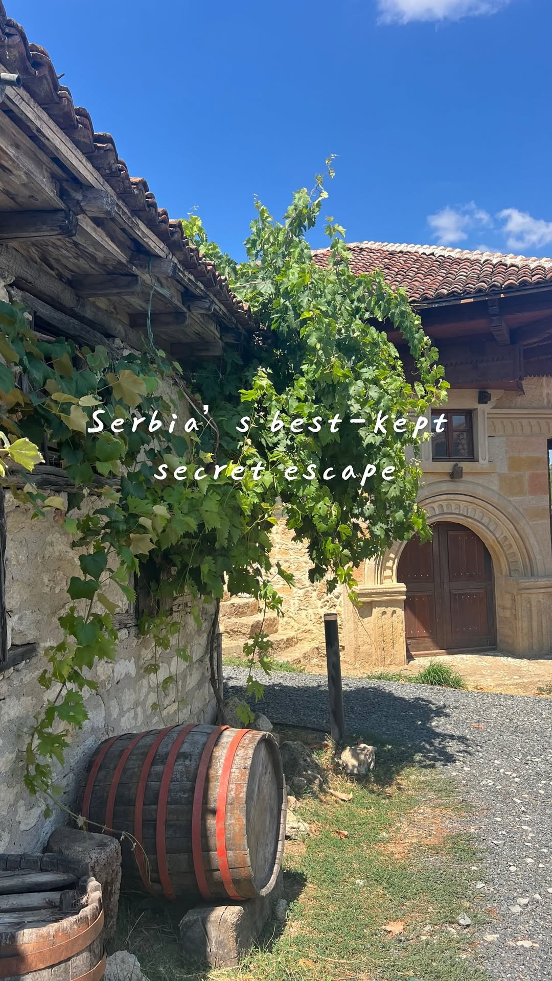 alex, clem & eva 🇫🇷, Rajac wine cellars