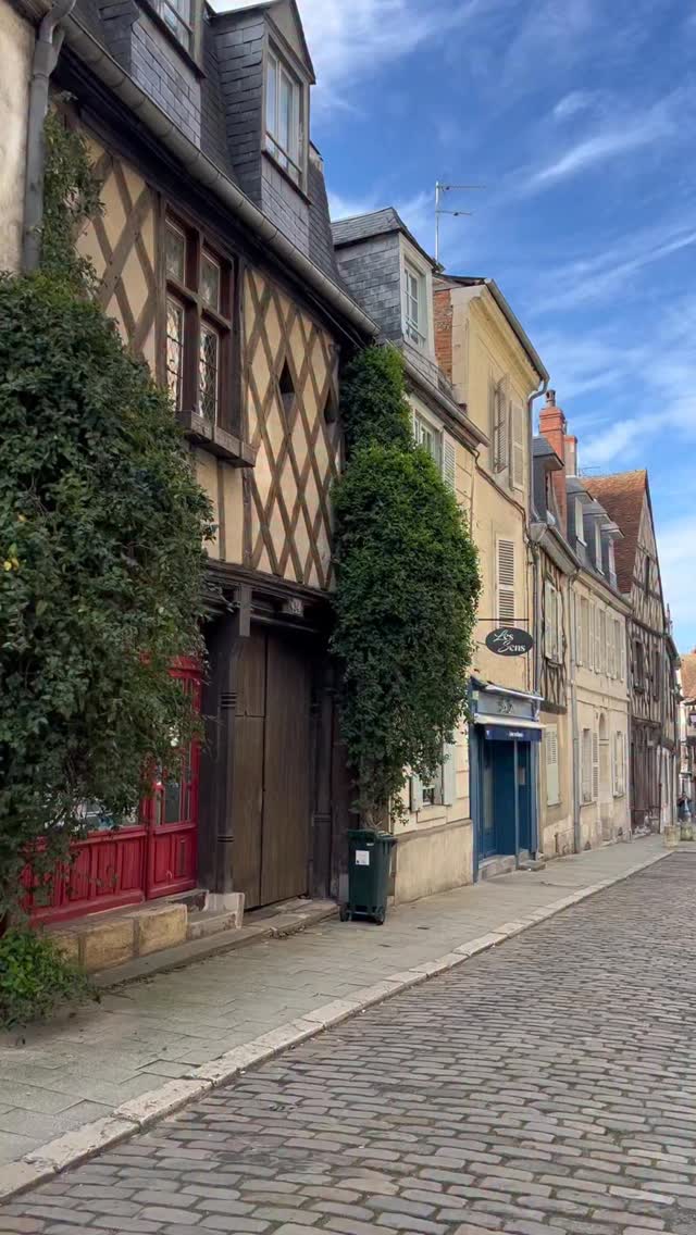 Bourges Berry Tourisme, Bourges