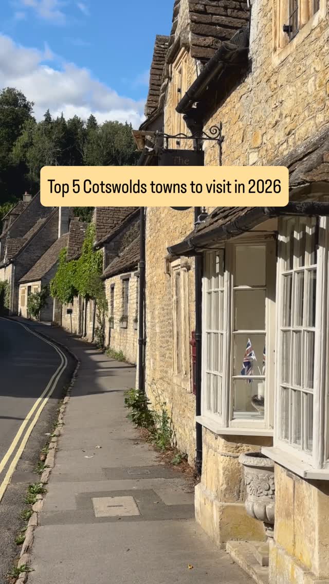 Travel Photographer | Two Lenses, Castle Combe