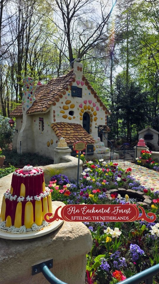 Pereni | Indian roots, International routes, Efteling