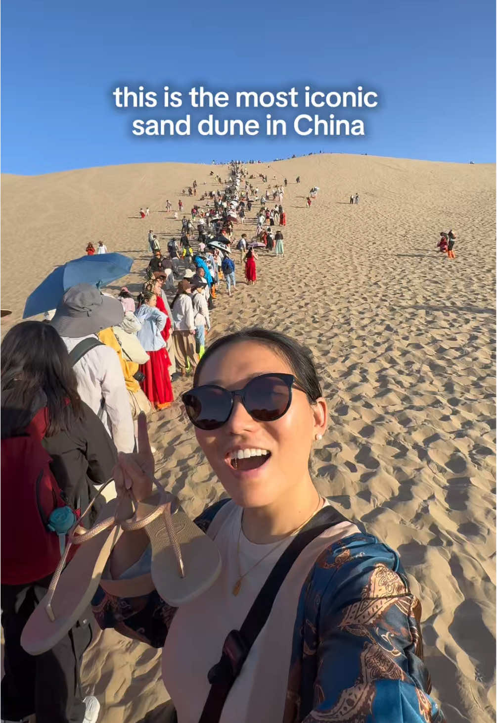 dara_venture, 1yr travel, Mingsha Mountain and Crescent Moon Spring