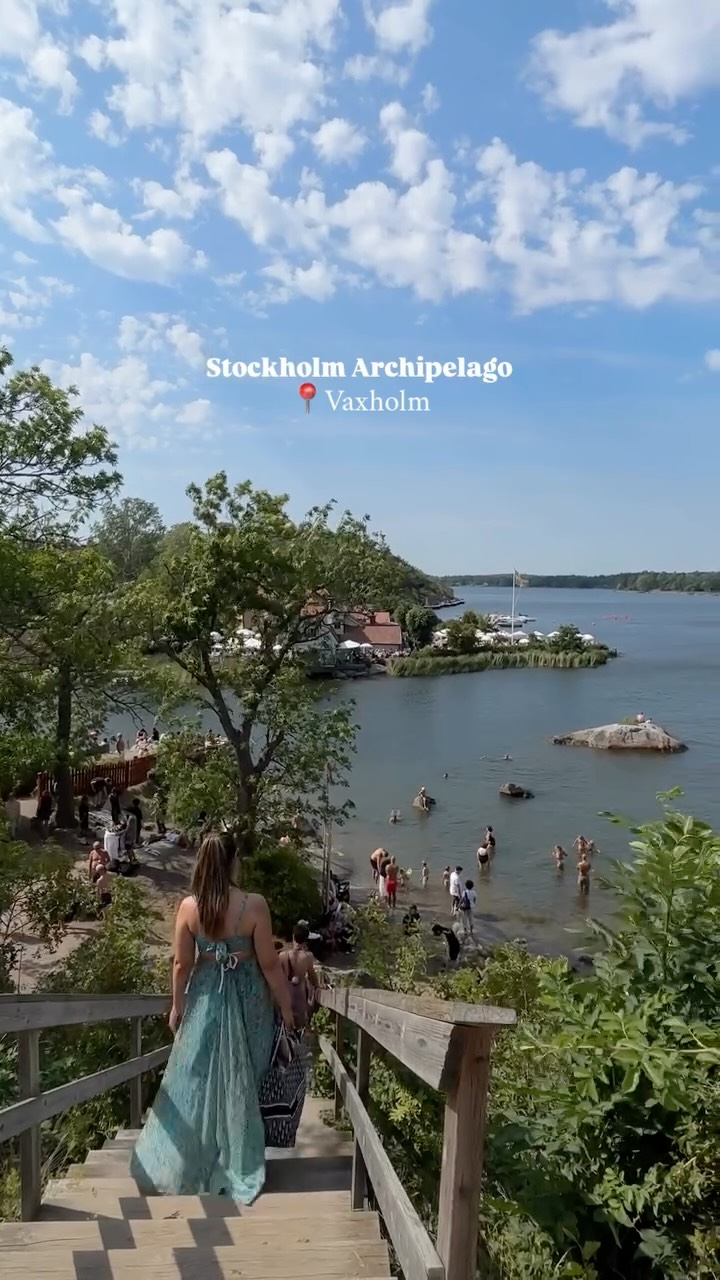 S.Tillakoy, Vaxholm
