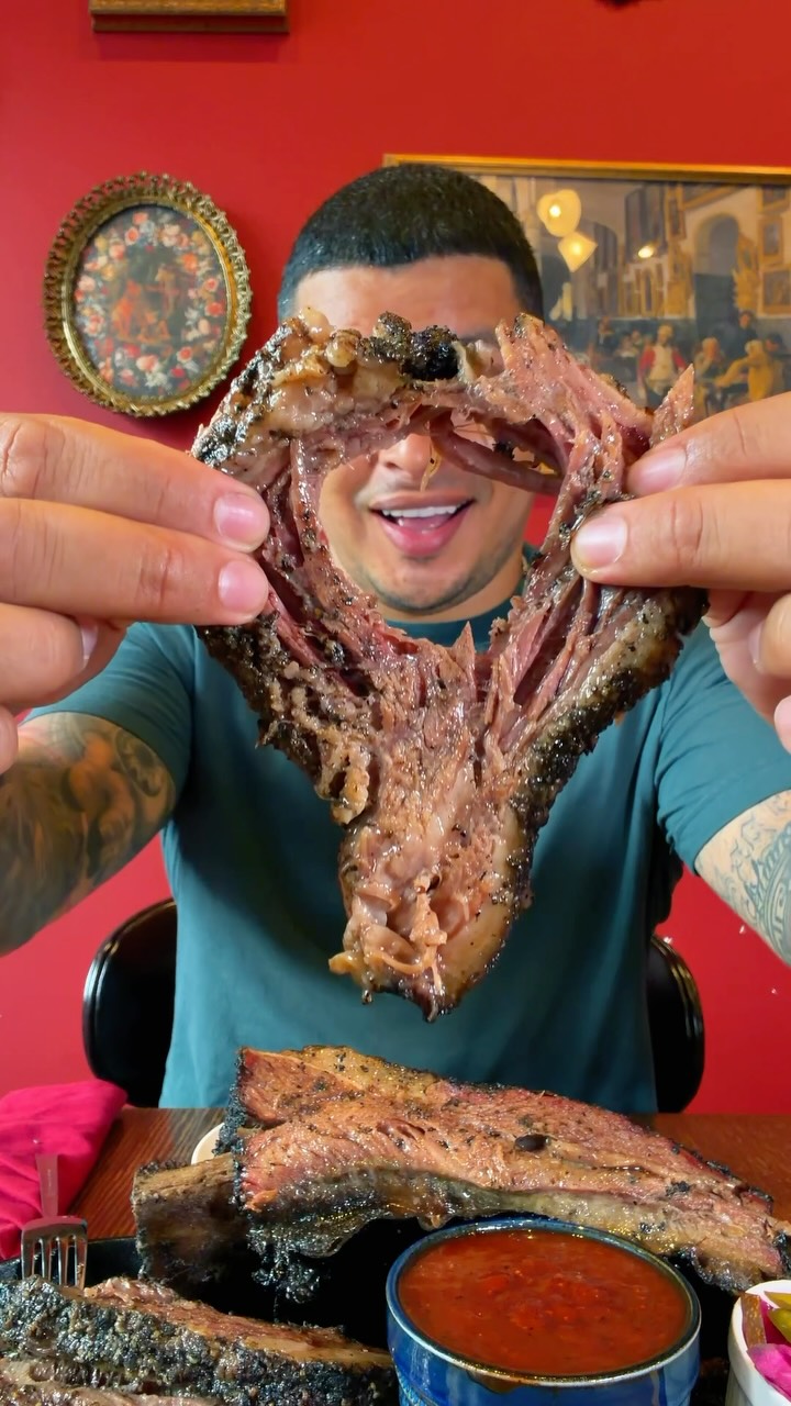 Randy | Vietnam Travel & Food, The Pit Smoker