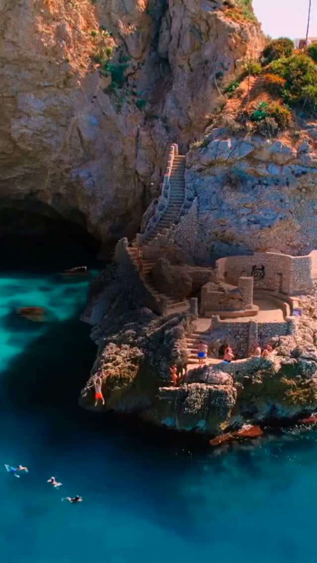 Travel / Destination ( Onmyway ), Ostuni
