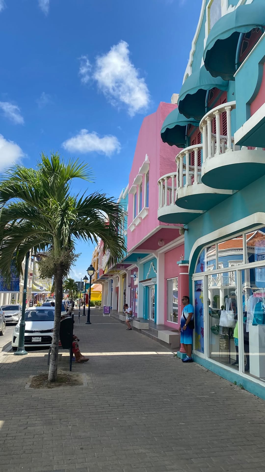 Sandra 🌞 Bonaire tips & island life, Kralendijk